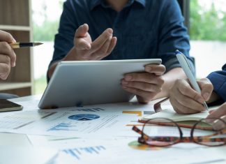 Die Innovationskraft und -geschwindigkeit im Unternehmen erhöhen Die Innovationskraft und -geschwindigkeit im Unternehmen erhöhen