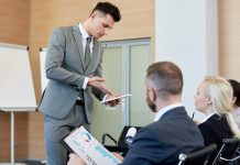Inhouse-Trainer ausbilden und zertifizieren Inhouse-Trainer ausbilden und zertifizieren