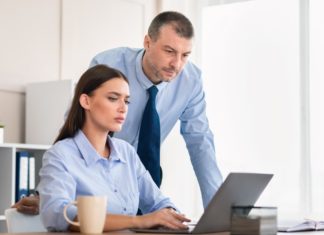 So unterstützen Unternehmen neue Mitarbeiter