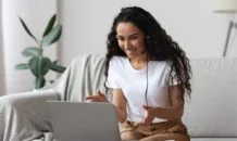 Mitarbeiter- und Feedbackgespräche mit Homeoffice-Mitarbeitern führen