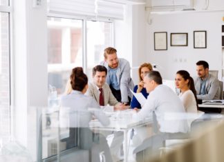 Vom Kollegen zum innerbetrieblichen Trainer Vom Kollegen zum innerbetrieblichen Trainer