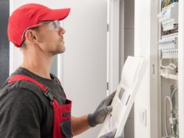 Arbeitssicherheit bedarf auch der fachgerechten Prüfung elektrischer Geräte