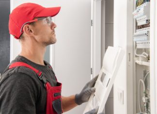 Arbeitssicherheit bedarf auch der fachgerechten Prüfung elektrischer Geräte Arbeitssicherheit bedarf auch der fachgerechten Prüfung elektrischer Geräte