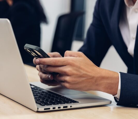 KI und ChatGPT: ein hilfreiches Tool im Vertrieb