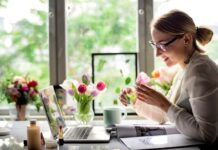 Networking mit Blumen: Eine blühende Art der Beziehungspflege Networking mit Blumen