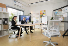 Als Jungunternehmer in einem neuen Büro durchstarten Als Jungunternehmer in einem neuen Büro durchstarten
