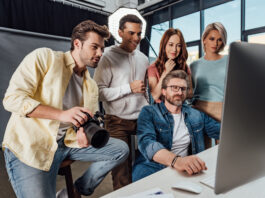 Führungskräfte sind beim Forcieren des KI-Einsatzes eher zögerlich Führungskräfte sind beim Forcieren des KI-Einsatzes eher zögerlich